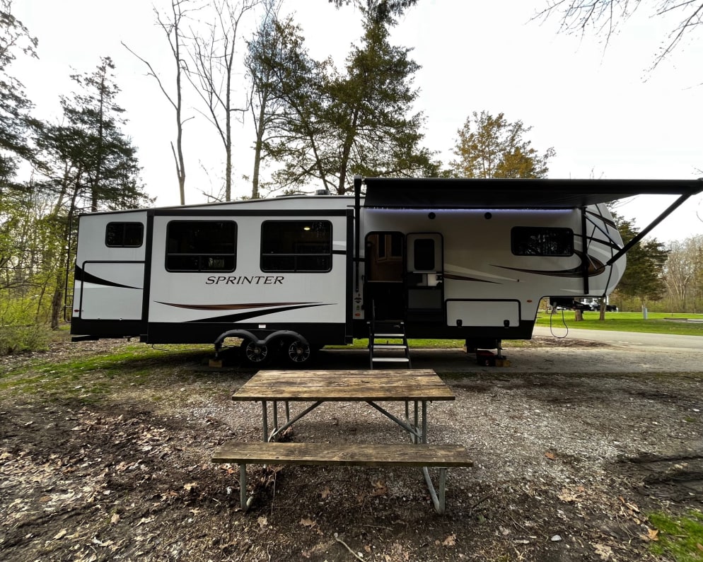 2023 Sprinter  by Keystone for rent in 45069