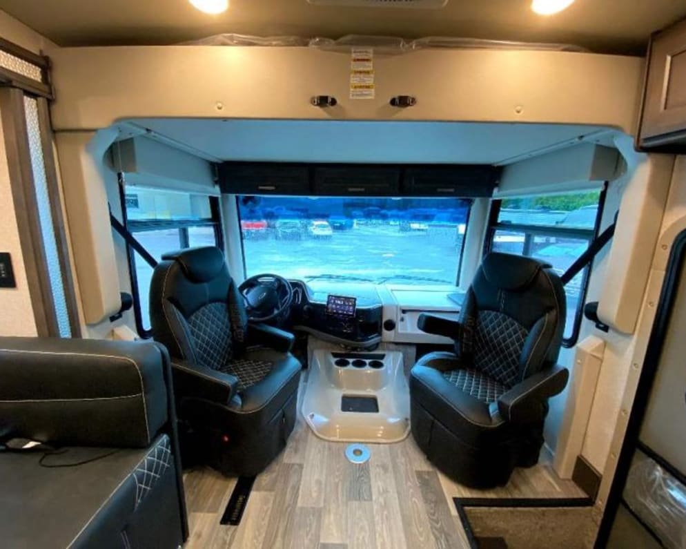 2023 Outlaw  by Thor Motor Coach for rent in 30066