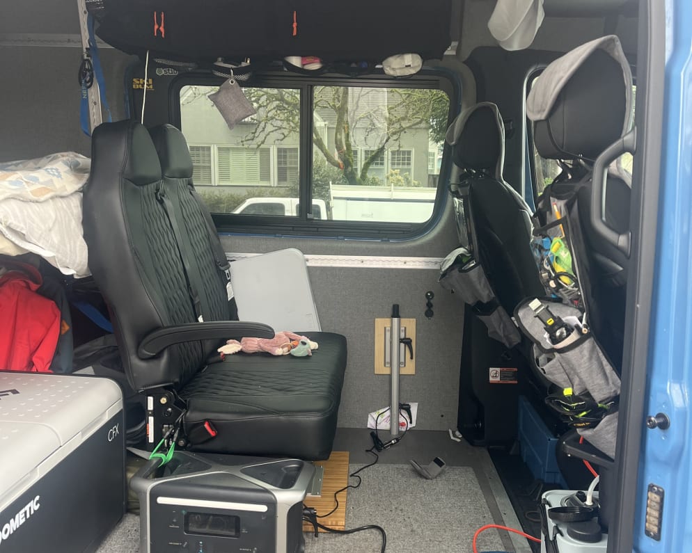 2021 Mercedes-Benz Sprinter Class B for rent in Portland Oregon