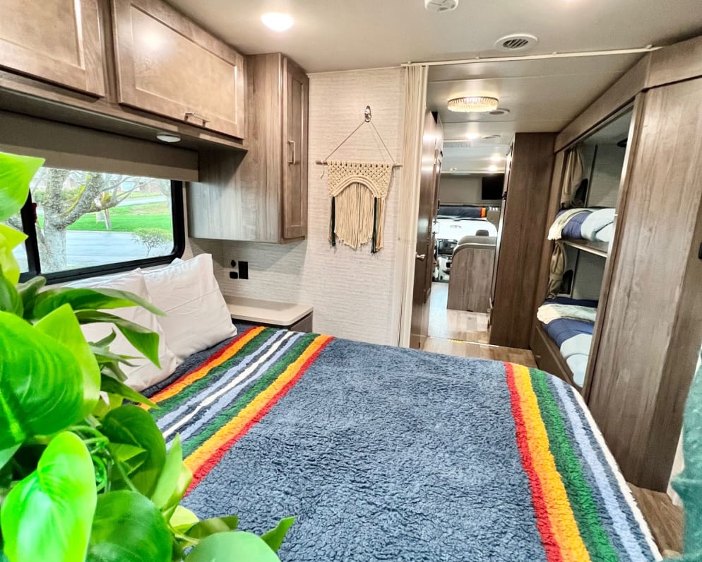 2020 Class C RV for Rent in Medford, Oregon