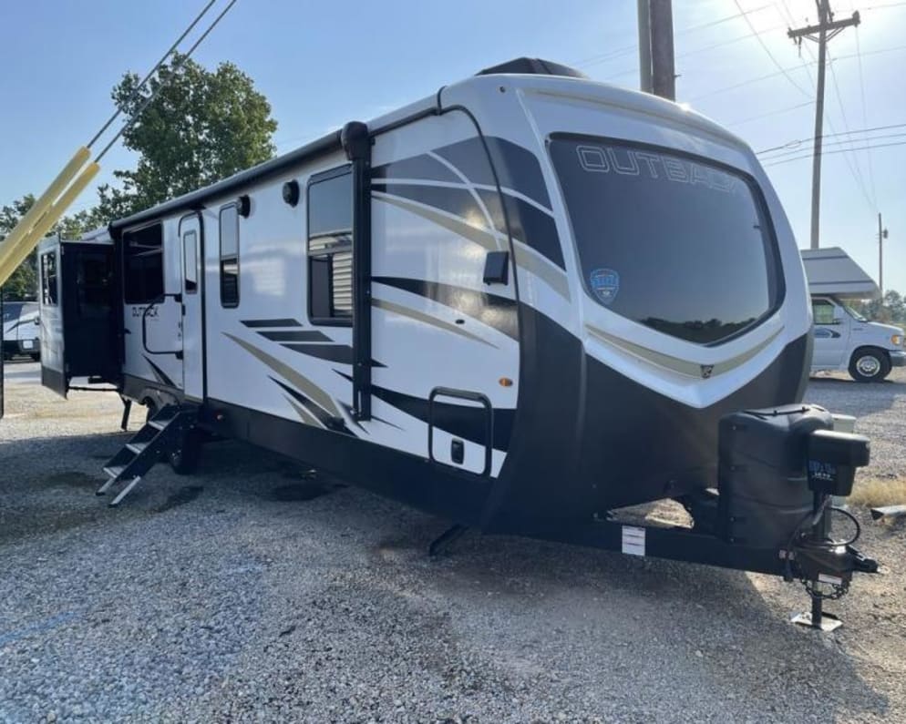 2022 Travel Trailer RV for Rent in Eustis, Florida