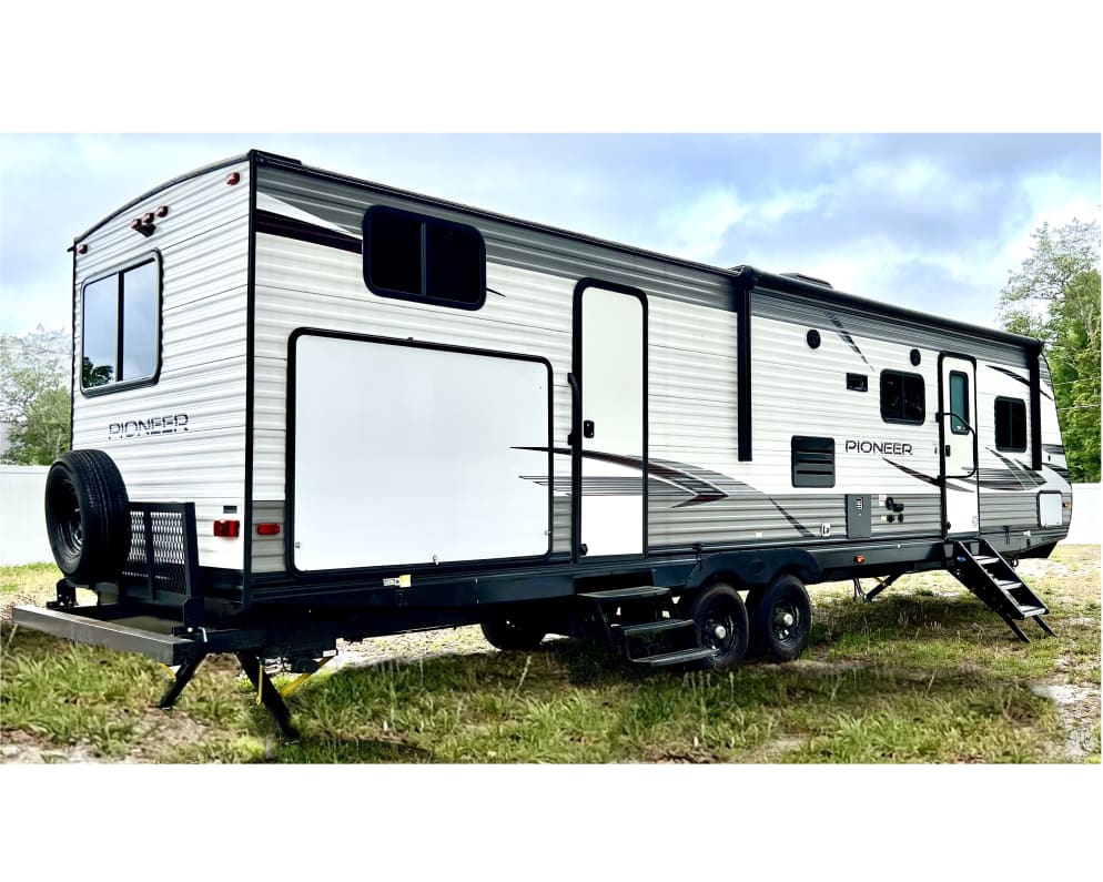 2021 Travel Trailer RV for Rent in Summerfield, Florida