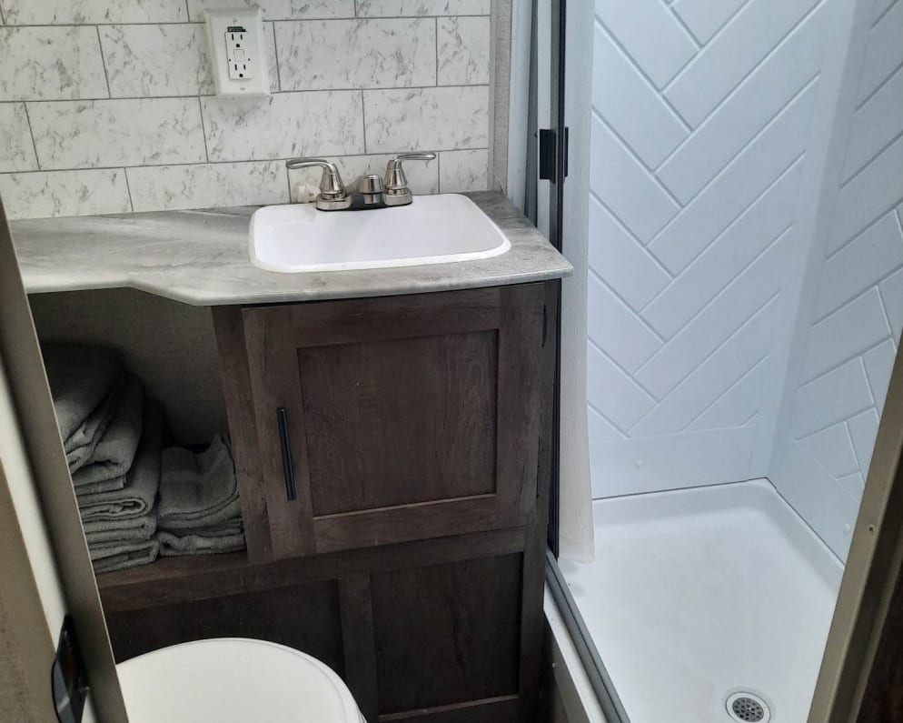 Travel Trailer RV for Rent in Sedalia, Missouri