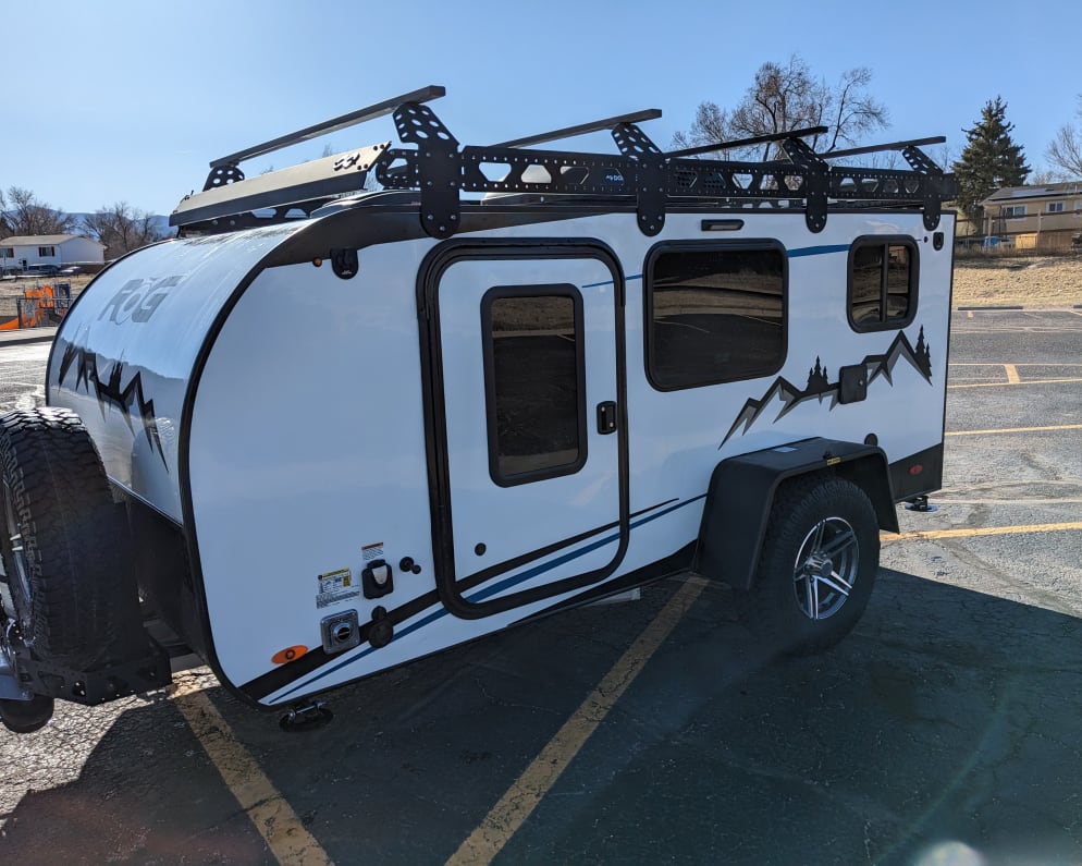 Travel Trailer RV for Rent in Colorado Springs, Colorado