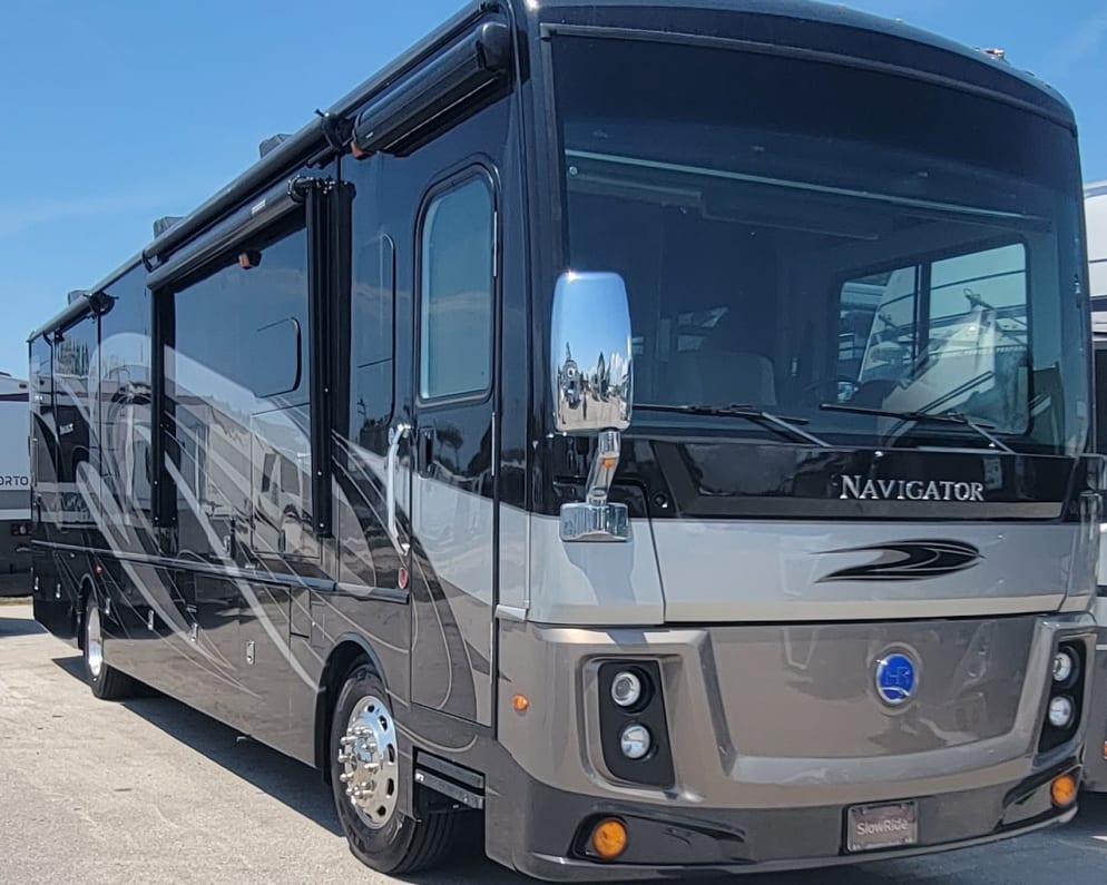 2019 Holiday Rambler Navigator