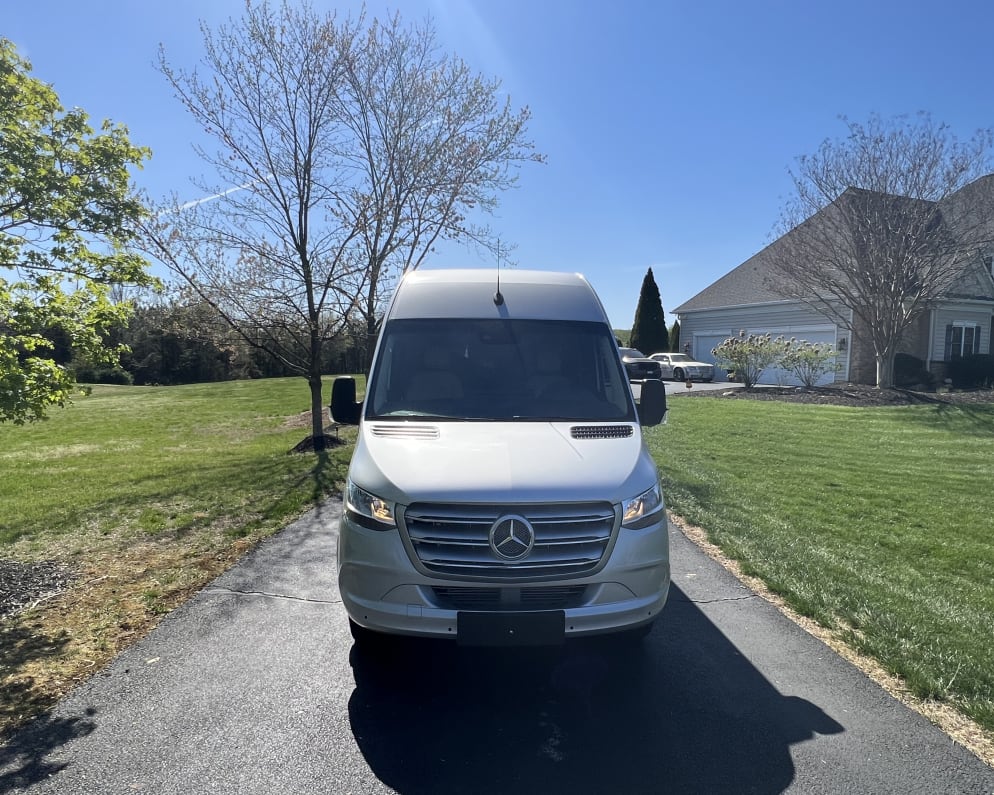 2023 Ultimate Toys Ultimate Coach available for rent in Stafford Virginia