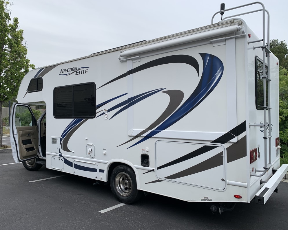2019 Freedom Elite  by Thor for rent in 95138-2749