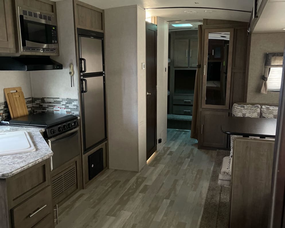 2018 Surveyor  by Forest River for rent in 98828