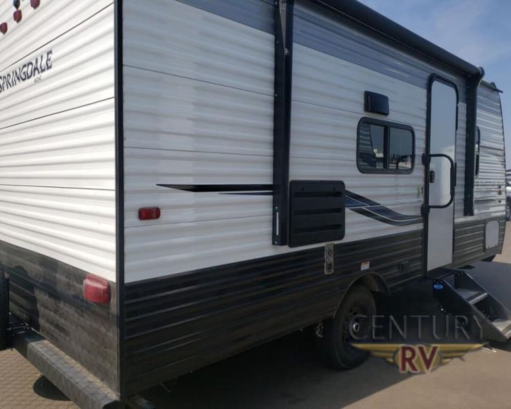 2022 Springdale  by Keystone for rent in 80601
