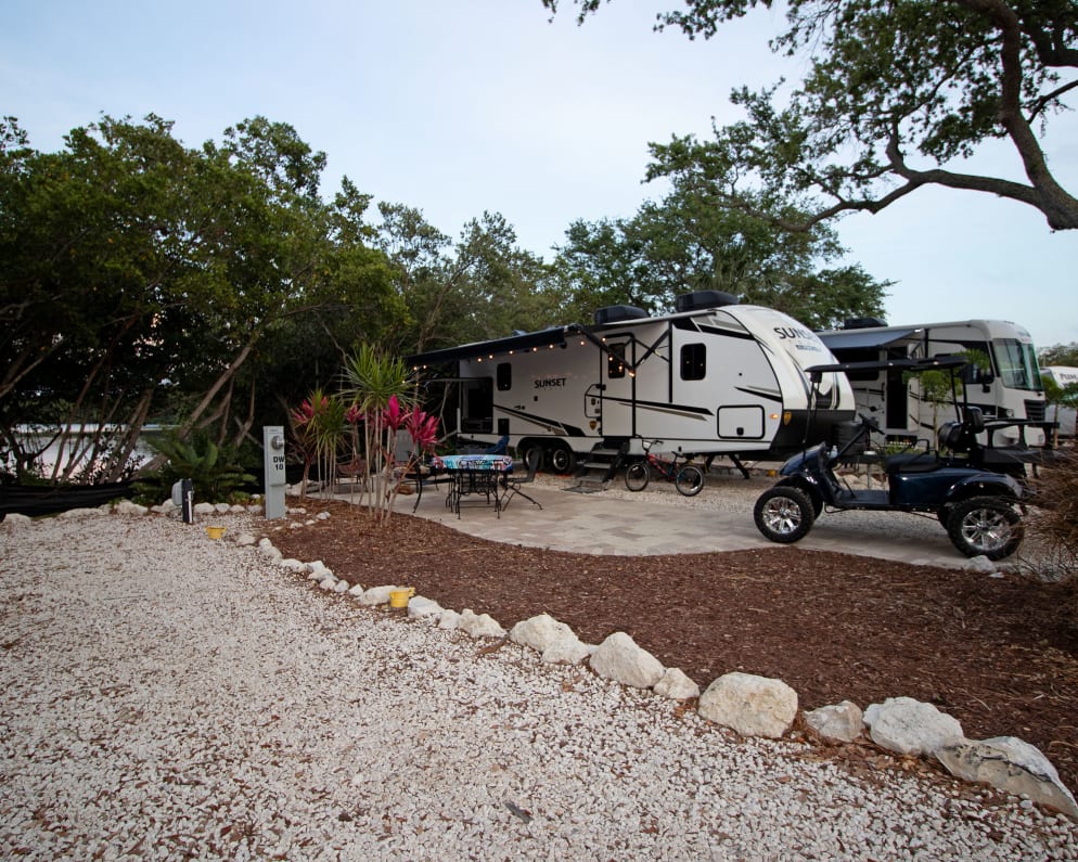 2022 Sunset Trail Super Lite  by Crossroads RV for rent in 33782