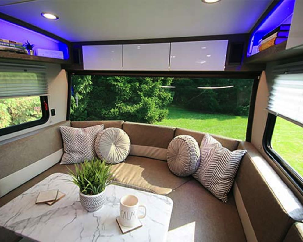 2020 InTech RV InTech RV Trailer Travel Trailer for rent in Bend Oregon