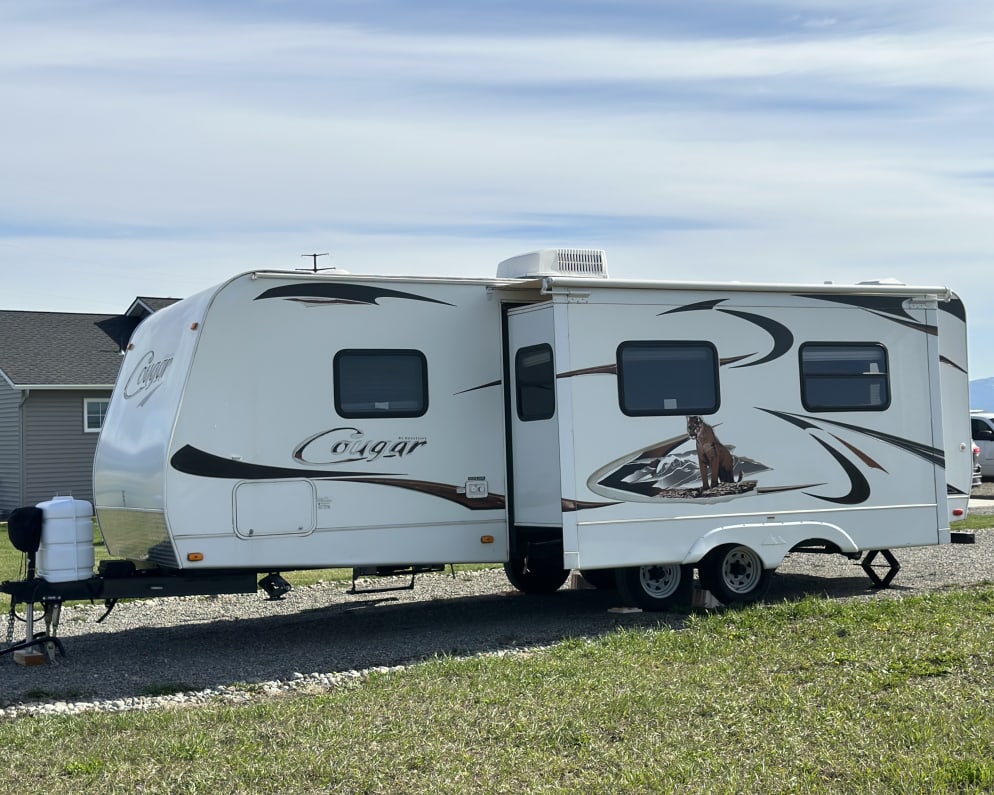 2009 Keystone RV Cougar X-Lite Travel Trailer for rent in Rathdrum Idaho