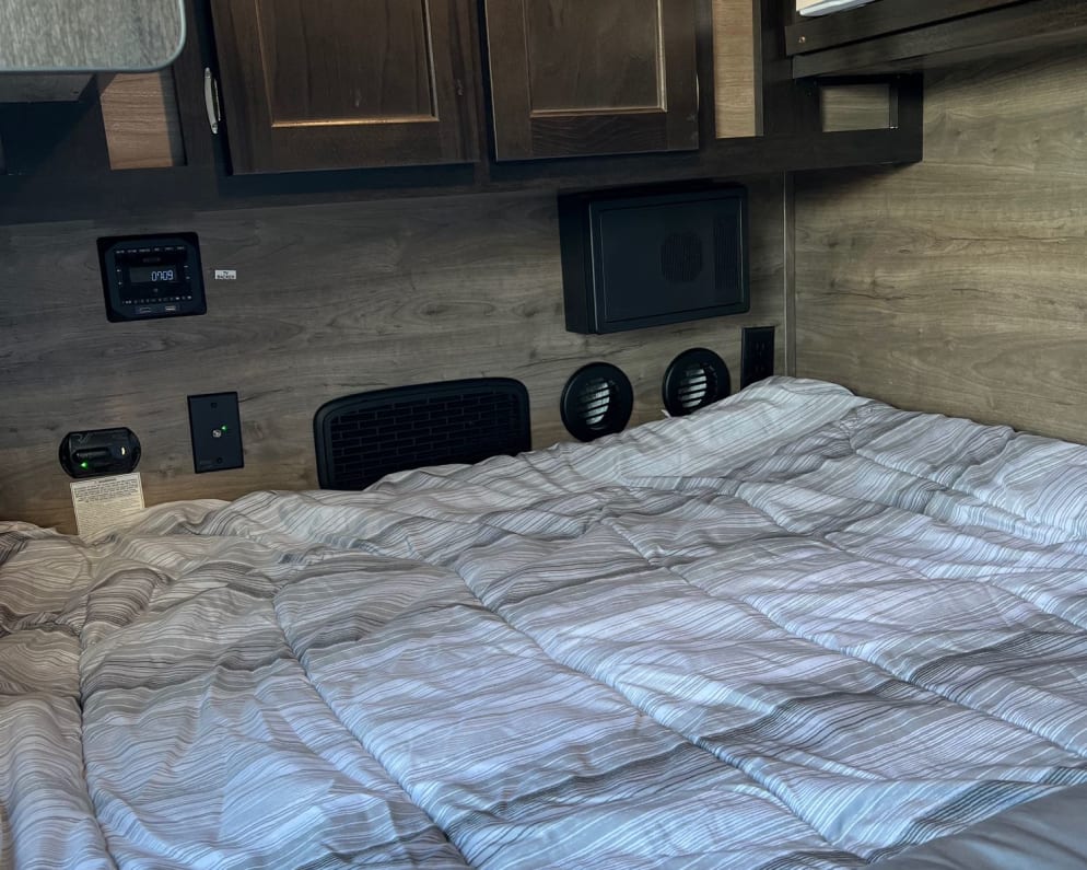 2022 Travel Trailer RV for Rent in Lexington, NC