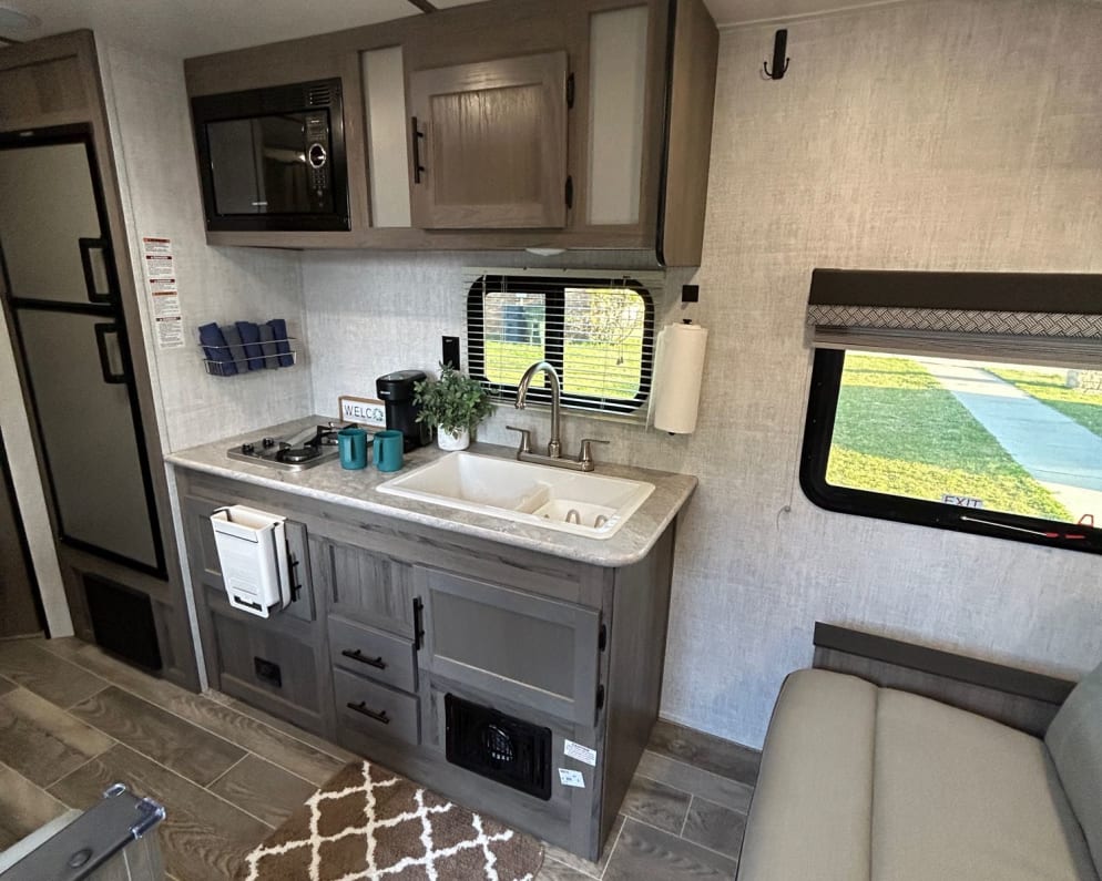 2022 Travel Trailer RV for Rent in Sanger, TX