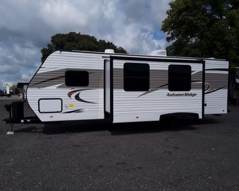2022 Starcraft Autumn Ridge available for rent in Azilda Ontario