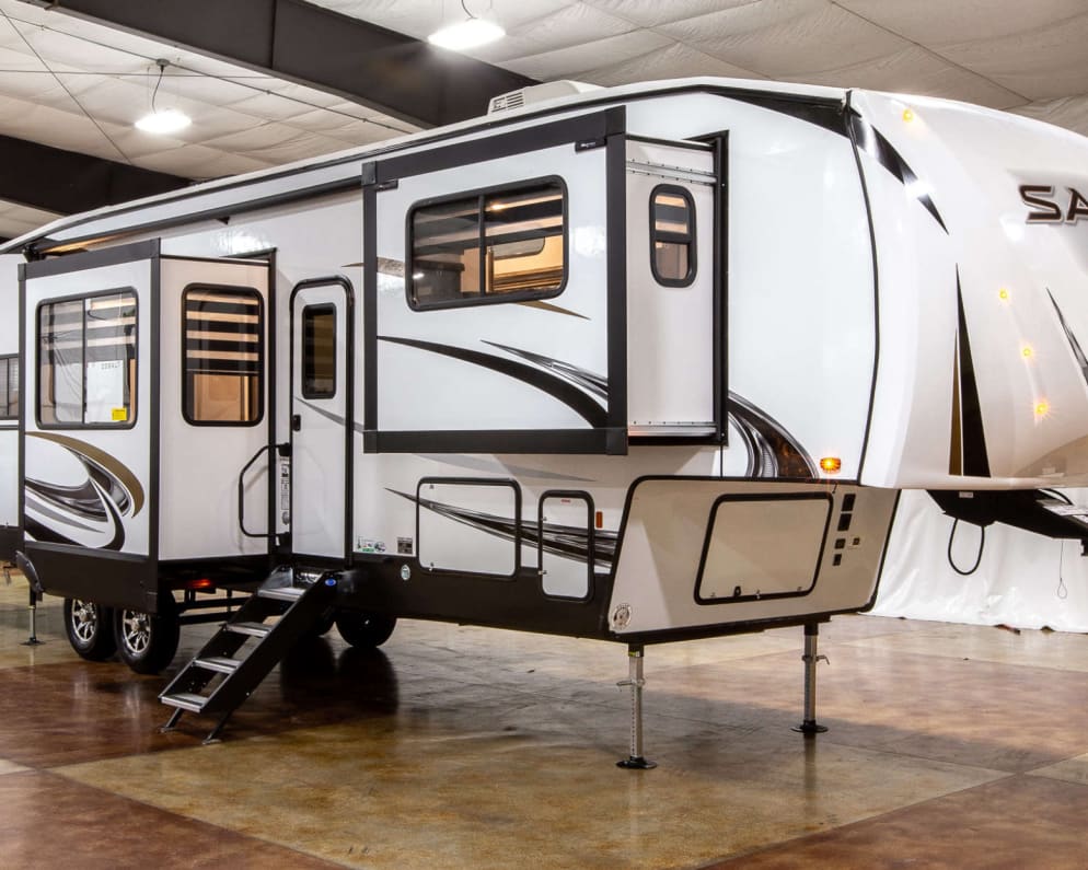 2022 Fifth Wheel RV for Rent in Blackfoot, Idaho