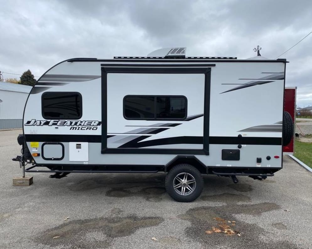 2022 Jayco 166 FBS Travel Trailer for rent in Bellflower California