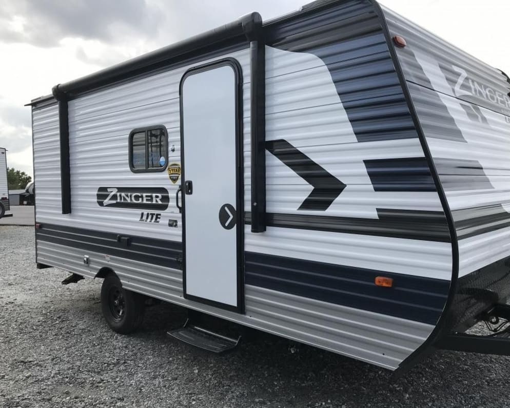 2021 Crossroads RV Zinger Lite