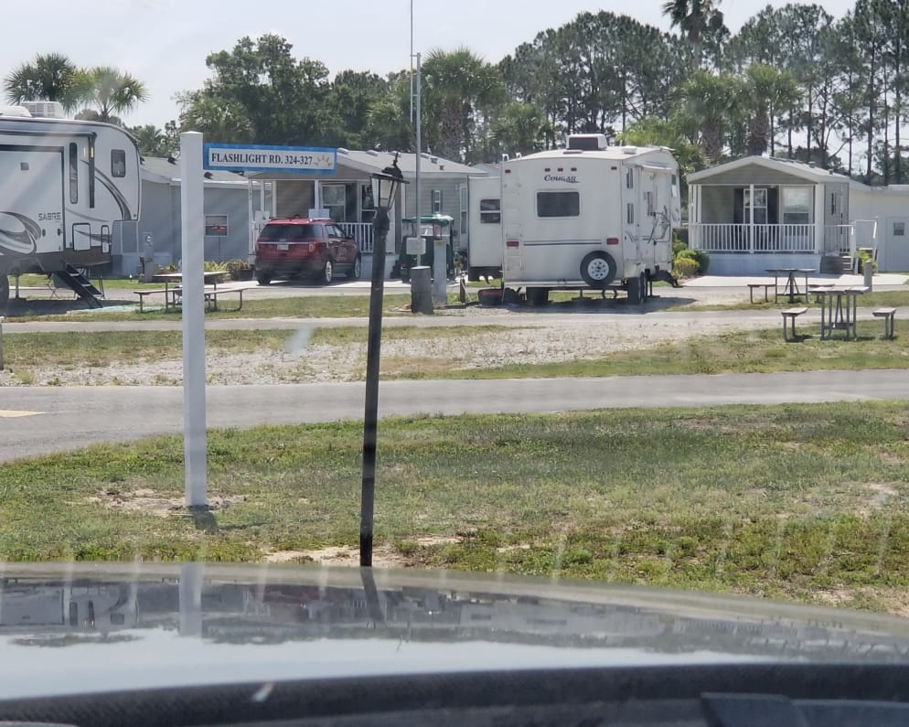 2001 Fifth Wheel RV for Rent in Merrillville, Indiana