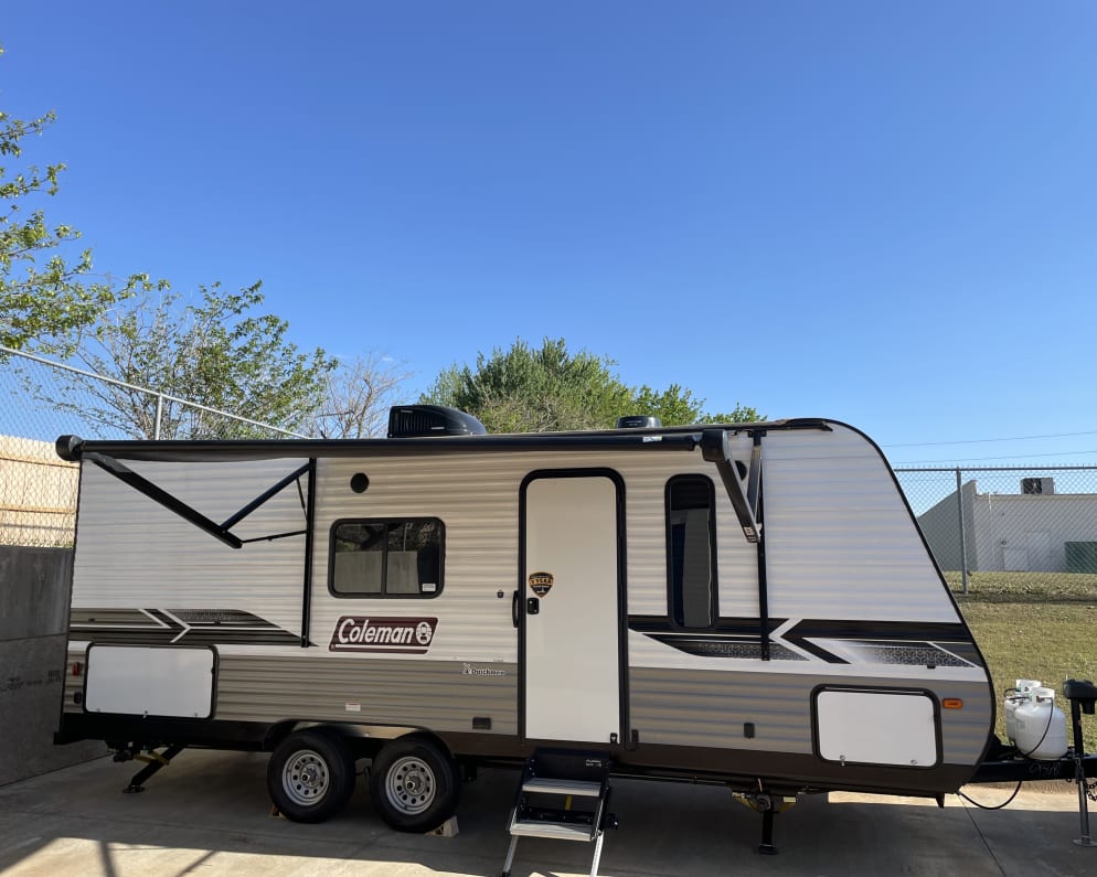 2022 Dutchmen Coleman Lantern LT