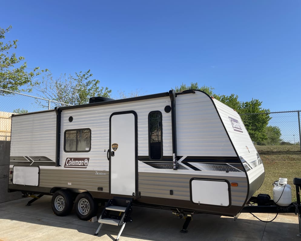 2022 Dutchmen Coleman Lantern LT available for rent in Edmond Oklahoma