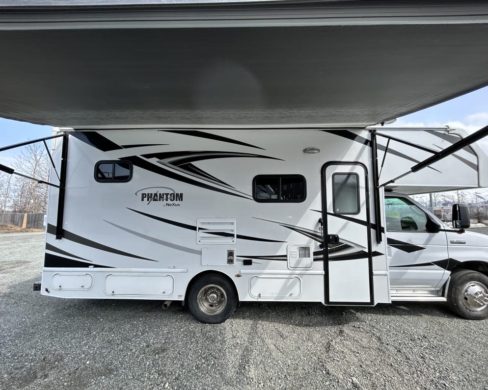 2019 Nexus Phantom Class C for rent in Anchorage Alaska
