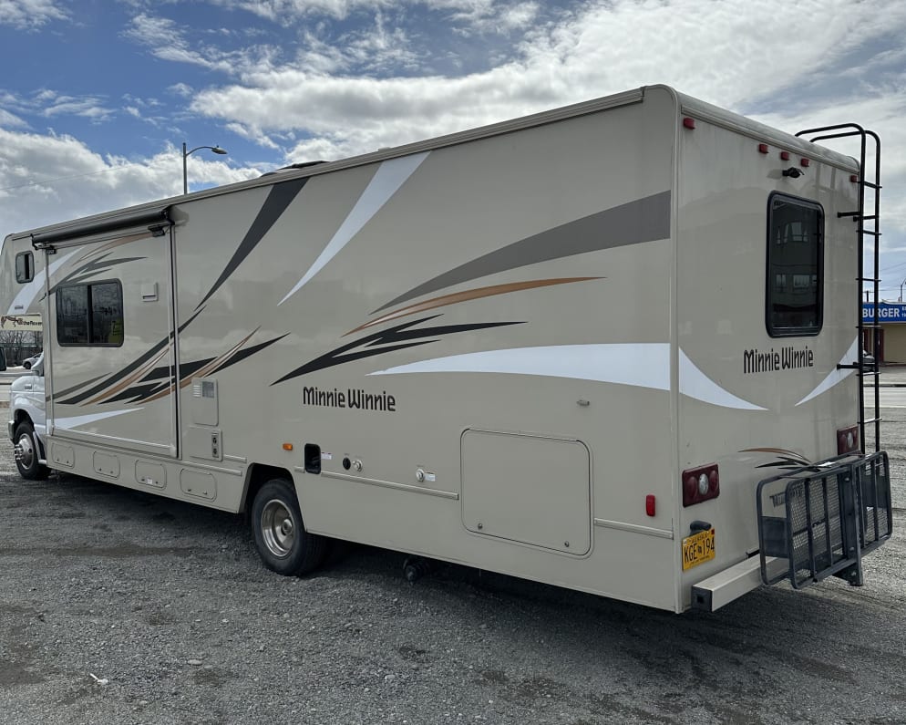 2015 Minnie Winnie  by Winnebago for rent in 99501