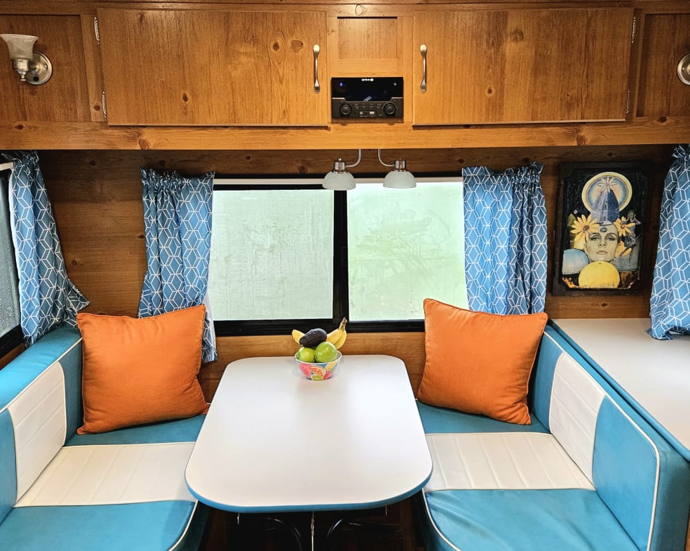 2023 Travel Trailer RV for Rent in Omaha, Nebraska