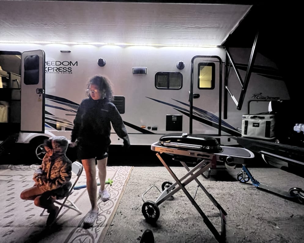 2022 Coachmen freedom express 287bhds Travel Trailer for rent in coachella California