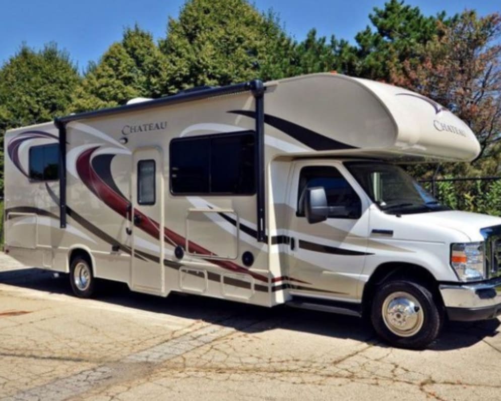 2016 Class C RV for Rent in Missouri