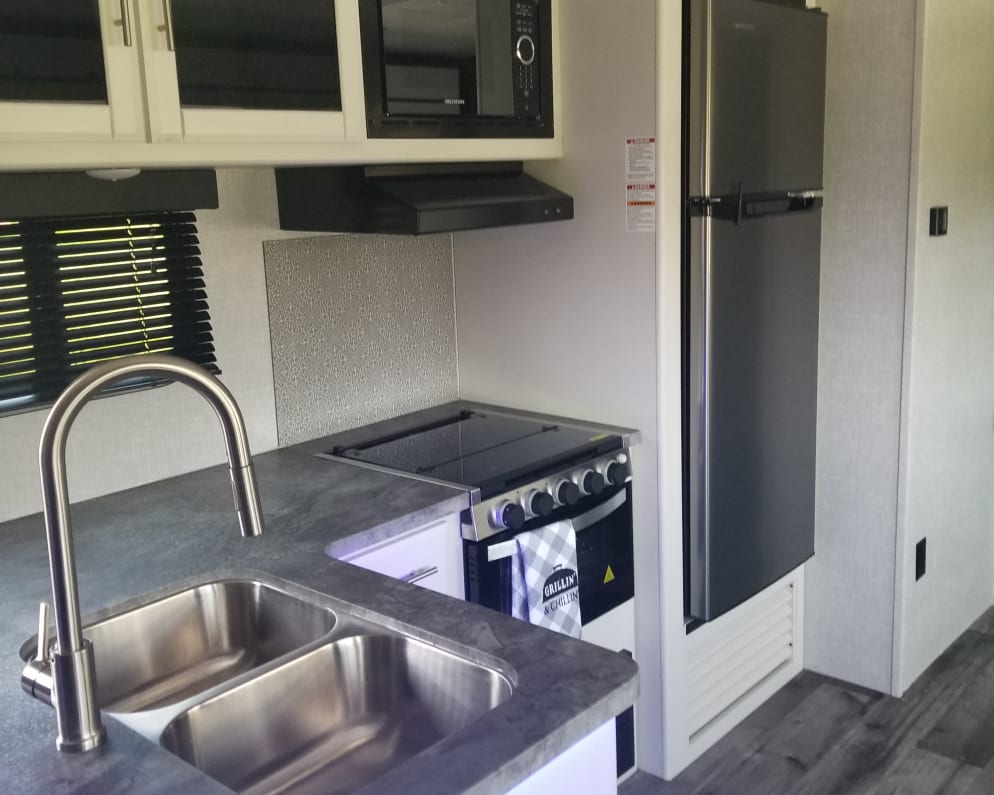 2022 Crossroads RV Volante Travel Trailer for rent in Glenwood Minnesota