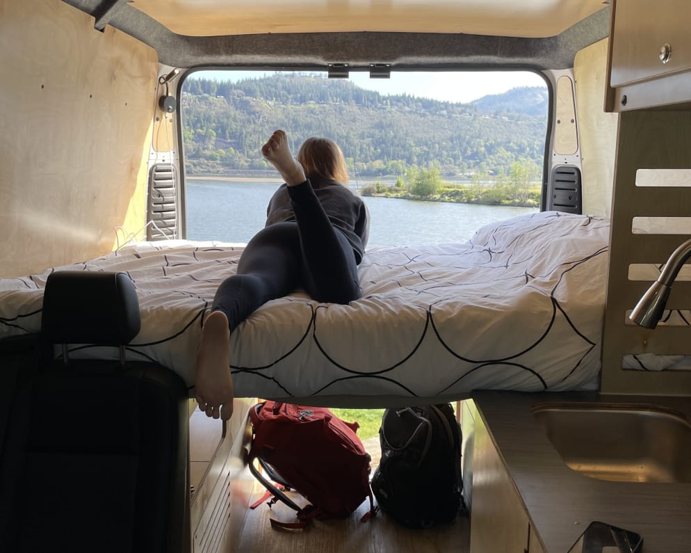 2023 Class B RV for Rent in Milwaukie, Oregon