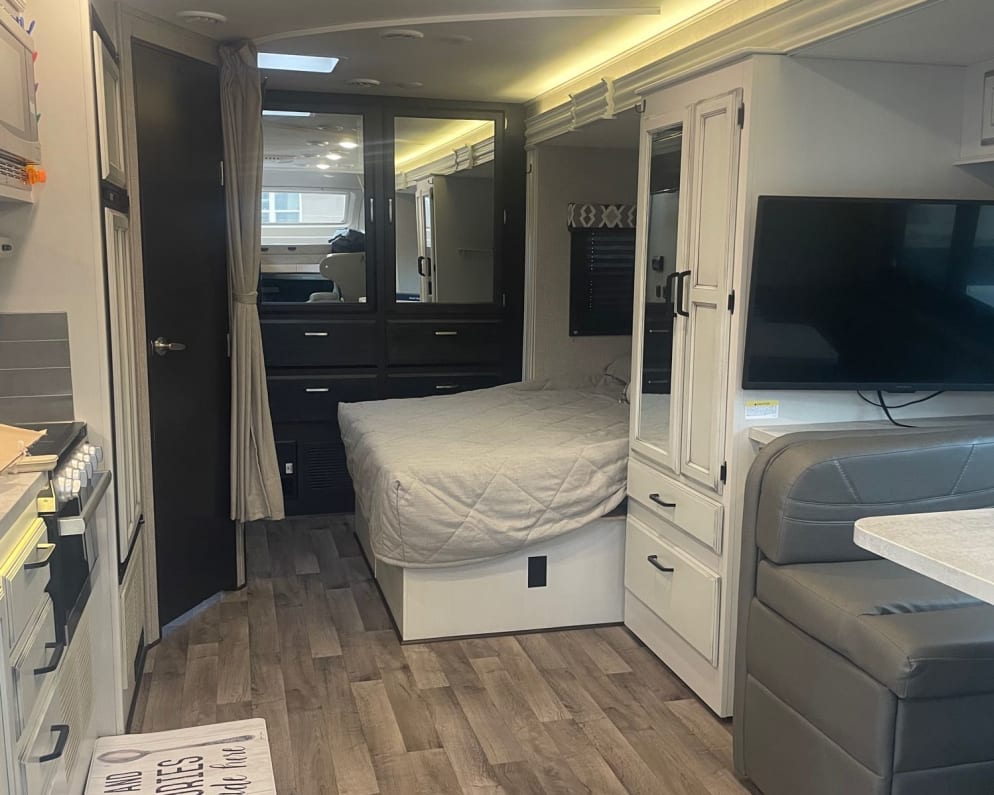 2021 Entegra Coach Odyssey Class C for rent in Springtown Texas