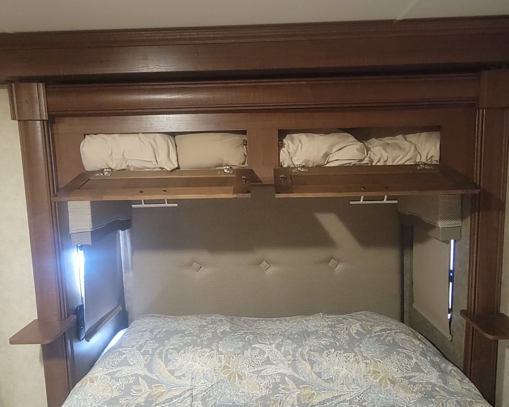 2017 Georgetown GT5 Class A for rent in Denham springs Louisiana