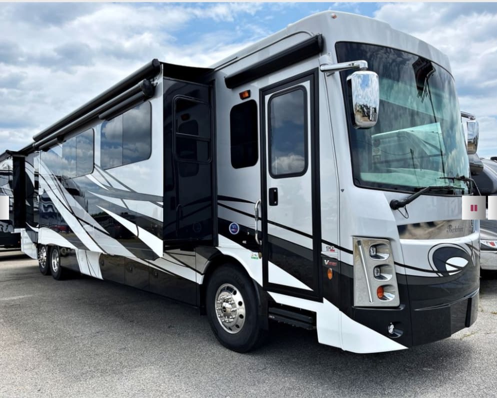 2023 Berkshire XLT