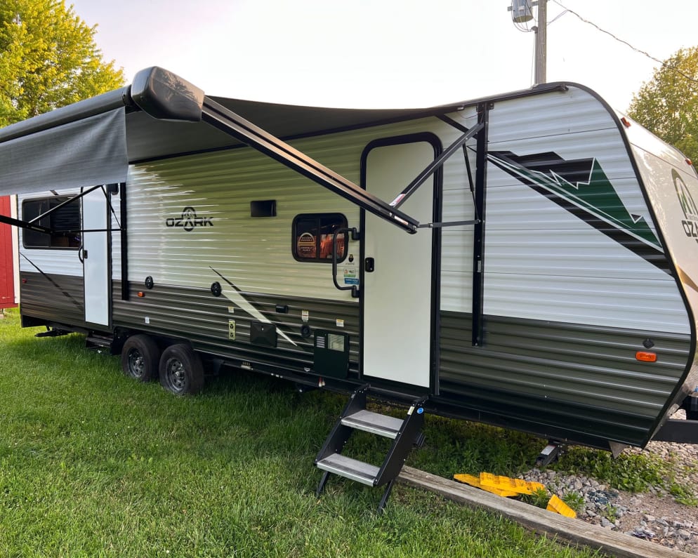 2022 Toy Hauler RV for Rent in Pawnee, Illinois