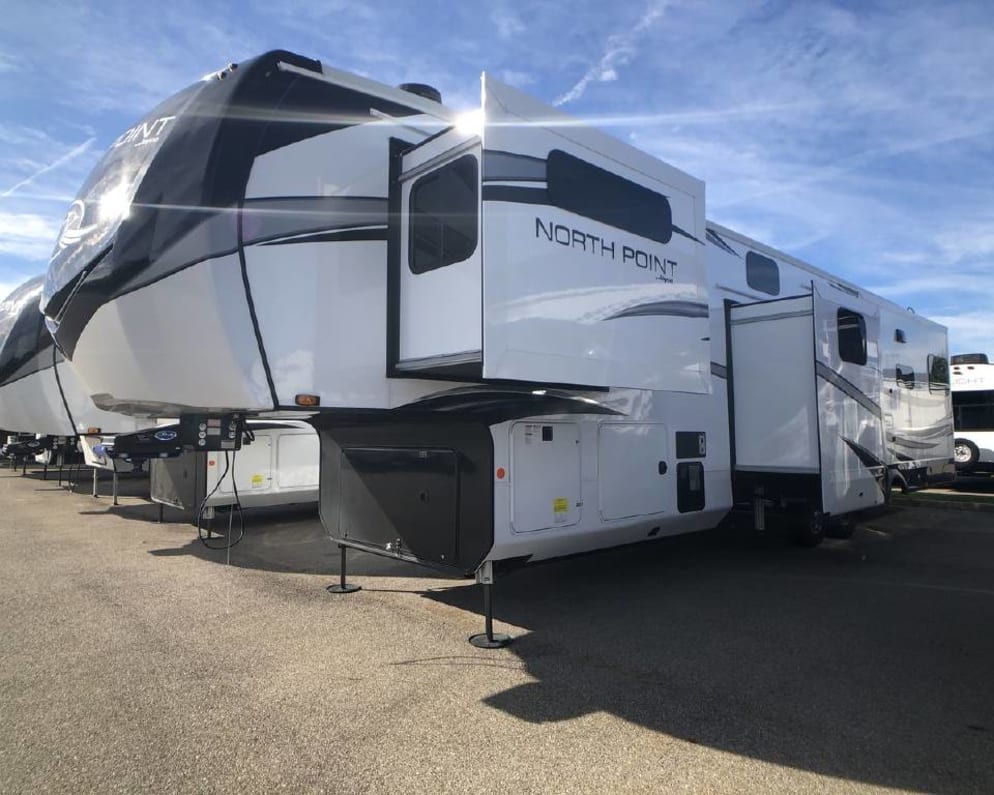 2022 Jayco North Point