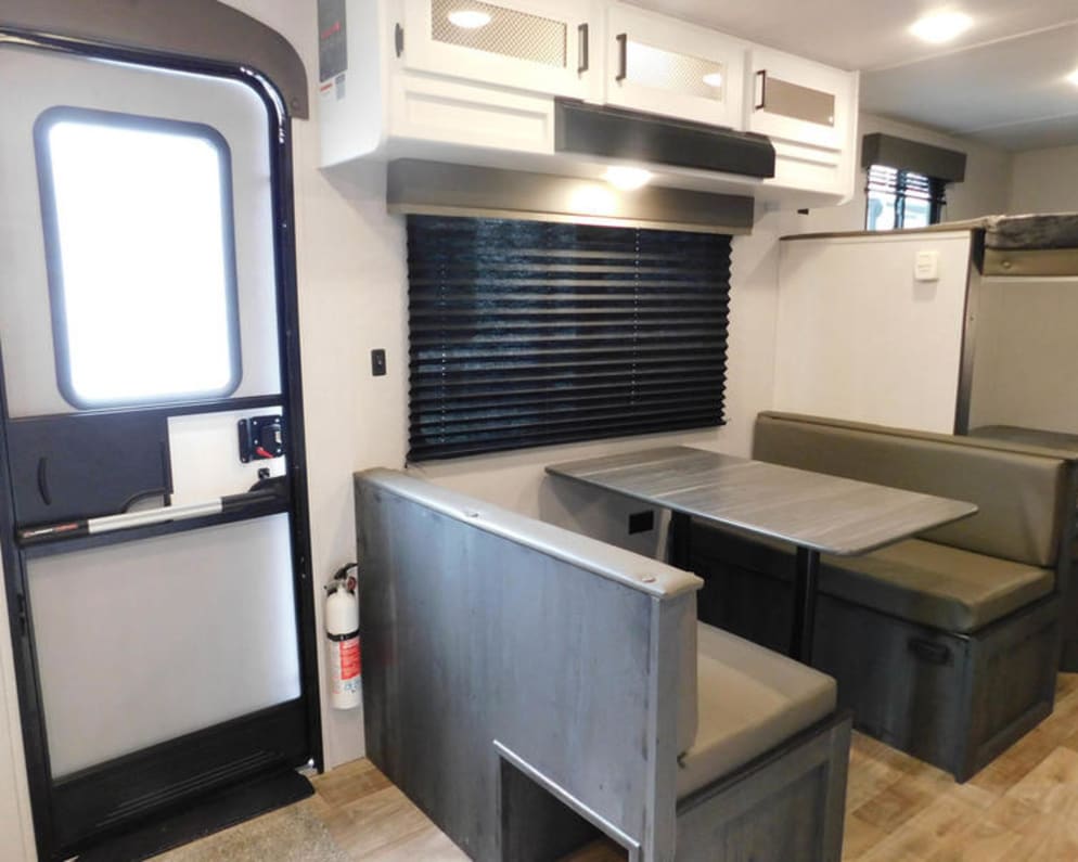 2022 Travel Trailer RV for Rent in Oregon