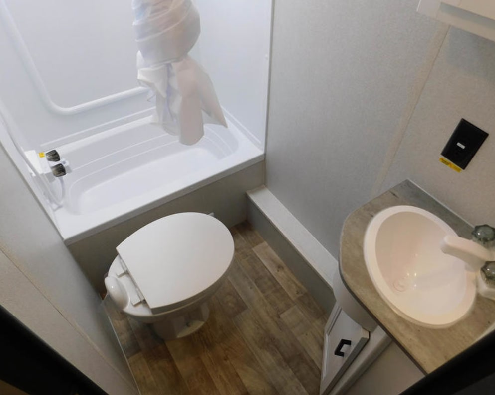 2022 Travel Trailer RV for Rent in Oregon