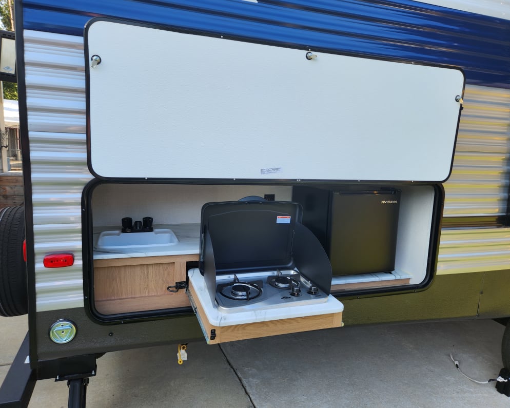 Travel Trailer RV for Rent in Byron,