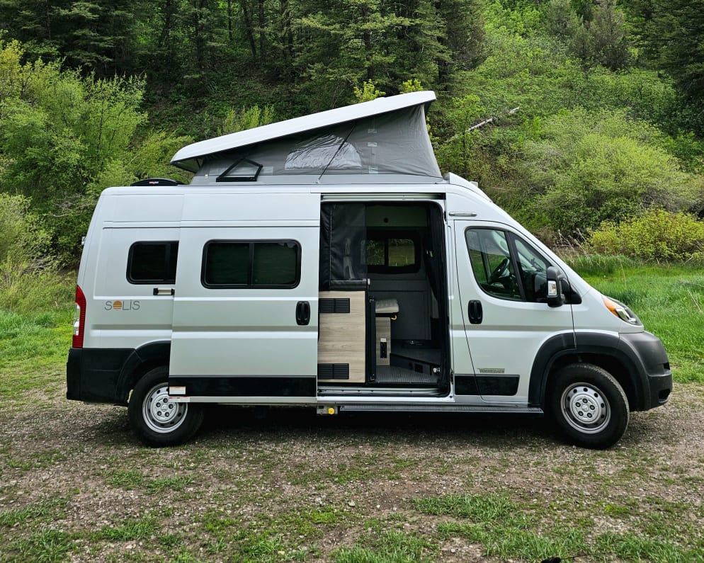 2022 Winnebago Solis