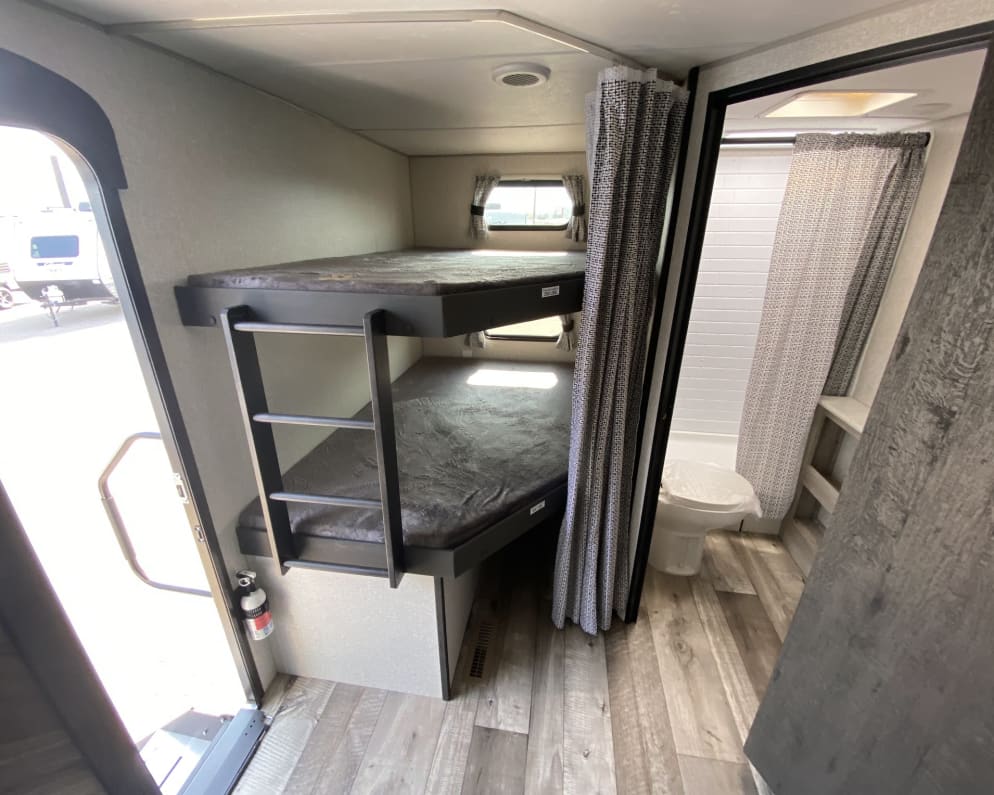 2021 SE  by Connect for rent in 59834