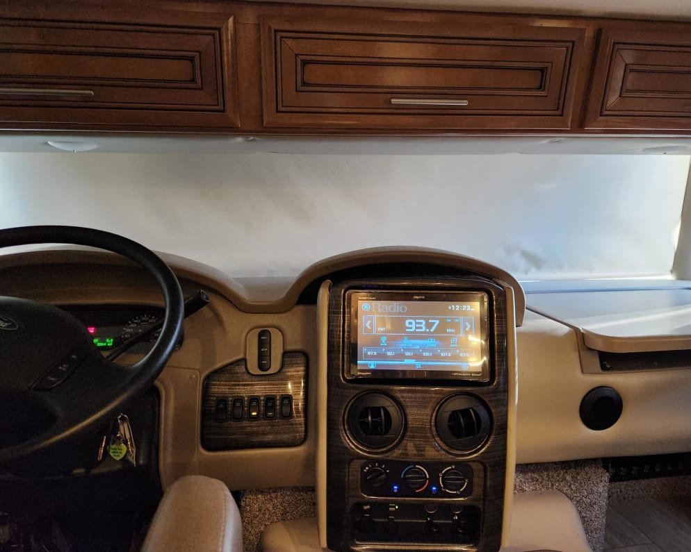 2019 Challenger  by Thor for rent in 49331