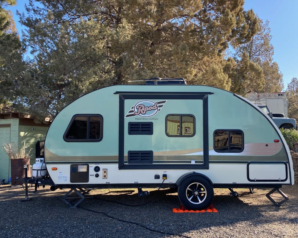 2016 Travel Trailer RV for Rent in Terrebonne, Oregon