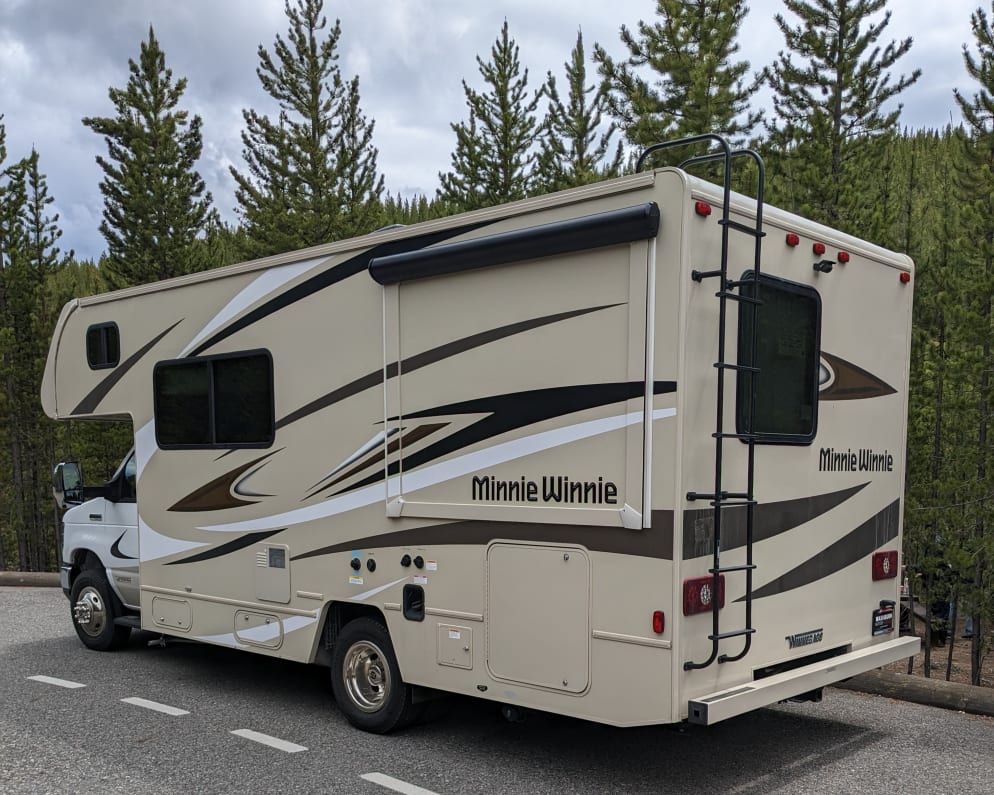 2022 Winnebago Minnie Winnie available for rent in Provo Utah