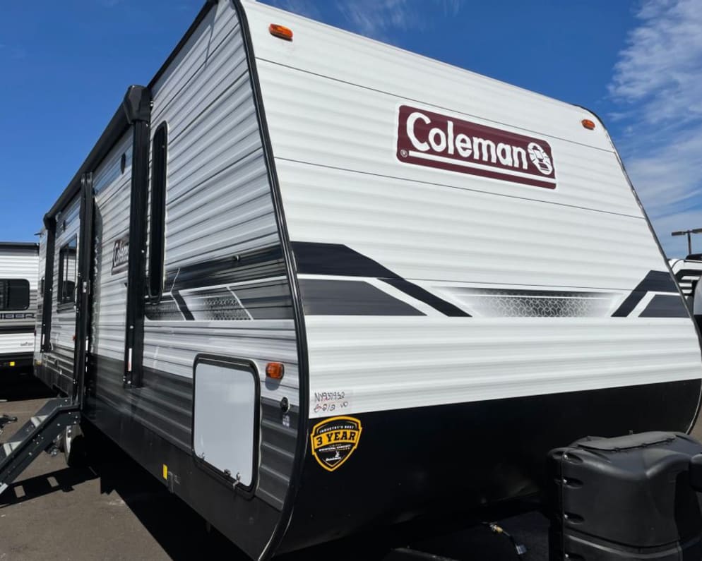 2022 Coleman Lantern  by Dutchman for rent in 85204