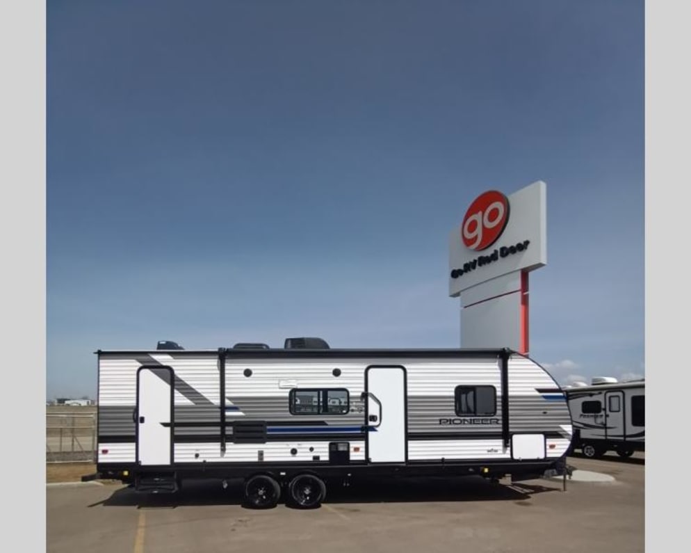 Travel Trailer RV for Rent in Nisku, Alberta