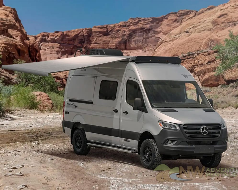 2022 Class B RV for Rent in Lynnwood, Washington