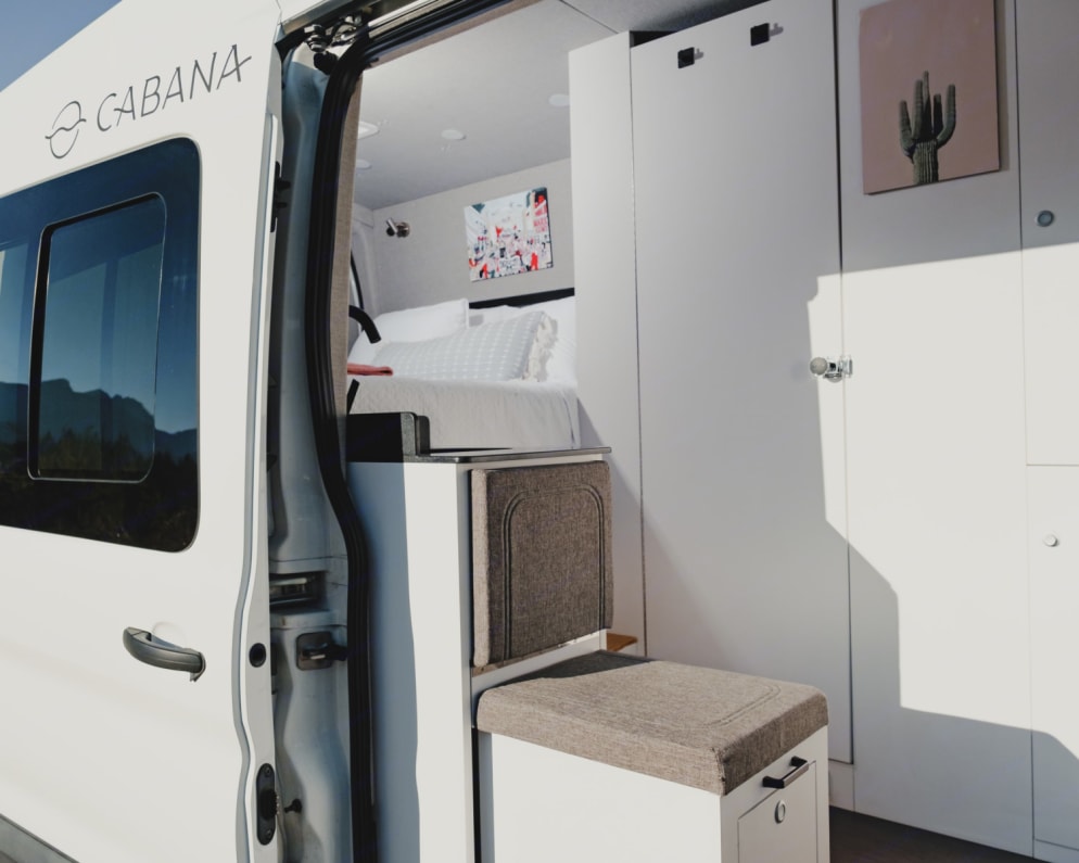 2021 Class B RV for Rent in Lynnwood, Washington