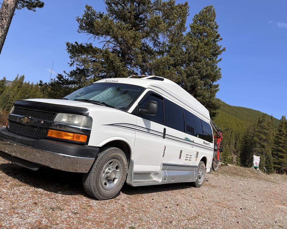 2011 Class B RV for Rent in Bragg Creek, Alberta